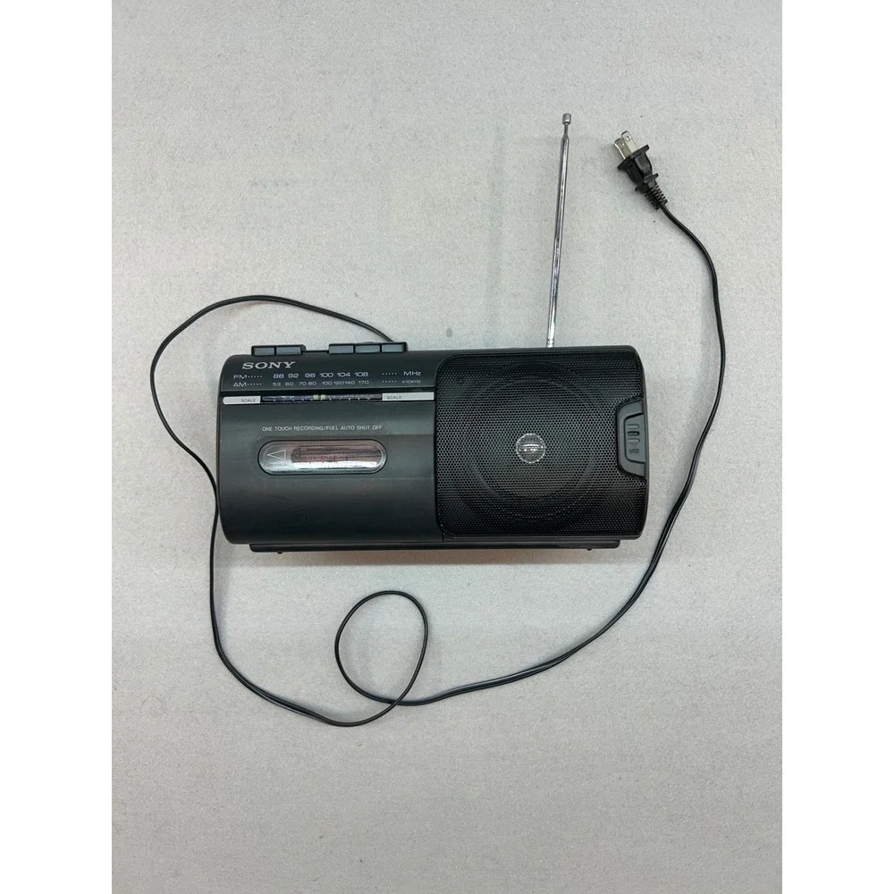 Sony CFM-10 Radio Cassette-Corder AM FM Portable Player Black